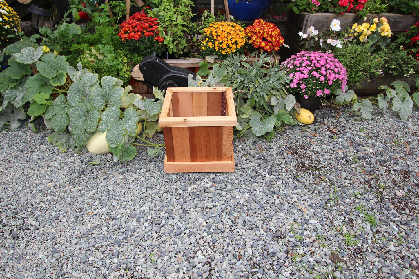 1616 - 16"L x 16"W x 16"H Western Red Cedar Raised Garden Planter