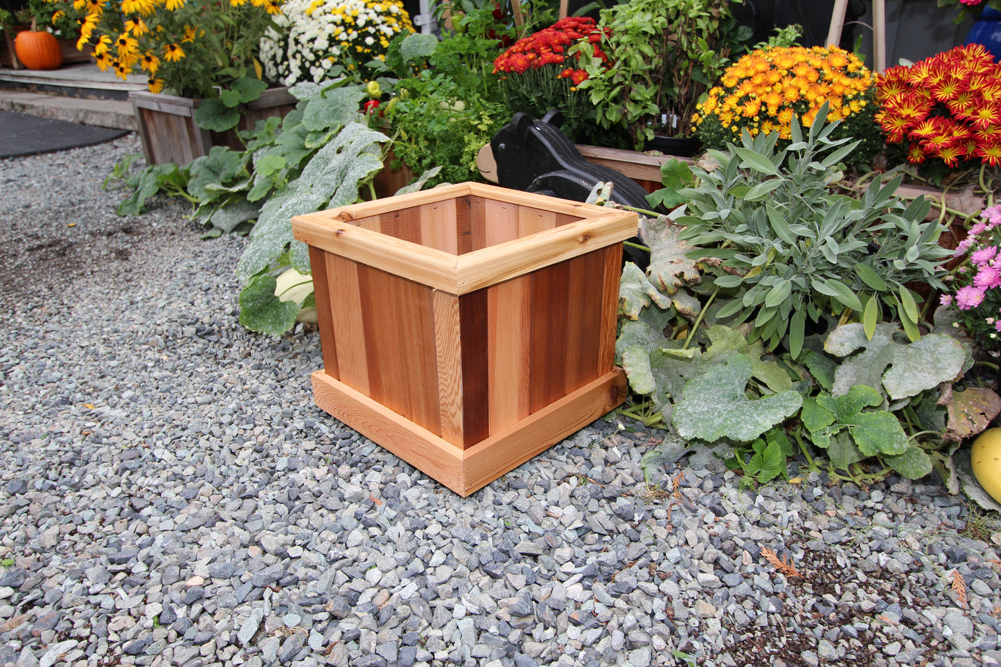 1616 - 16"L x 16"W x 16"H Western Red Cedar Raised Garden Planter