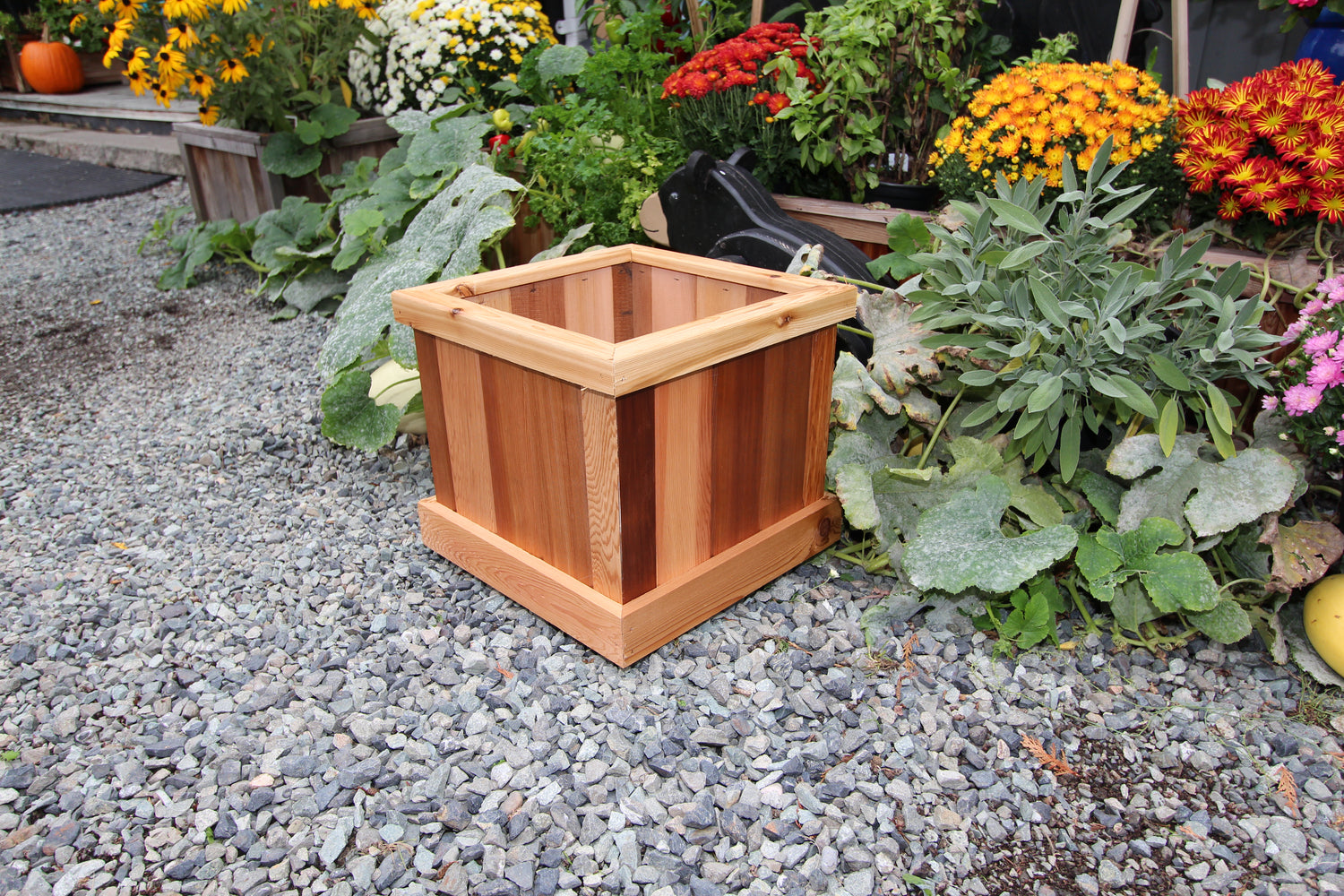 1616 - 16&quot;L x 16&quot;W x 16&quot;H Western Red Cedar Raised Garden Planter