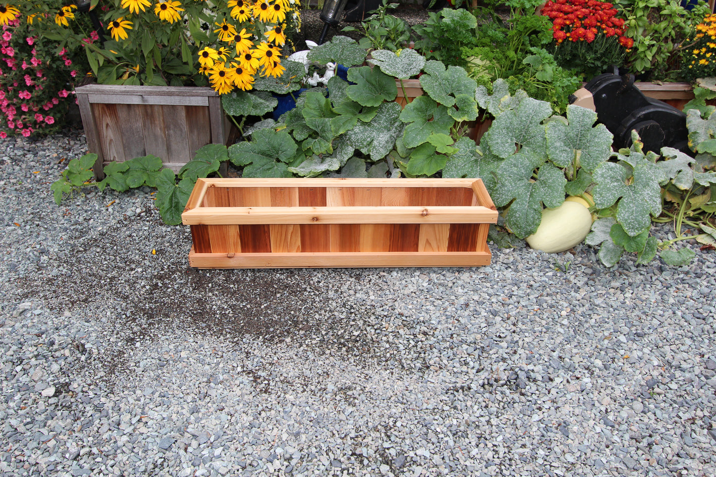 936 - 36″L x 9″W x 8″H – Red Cedar Flower Planter