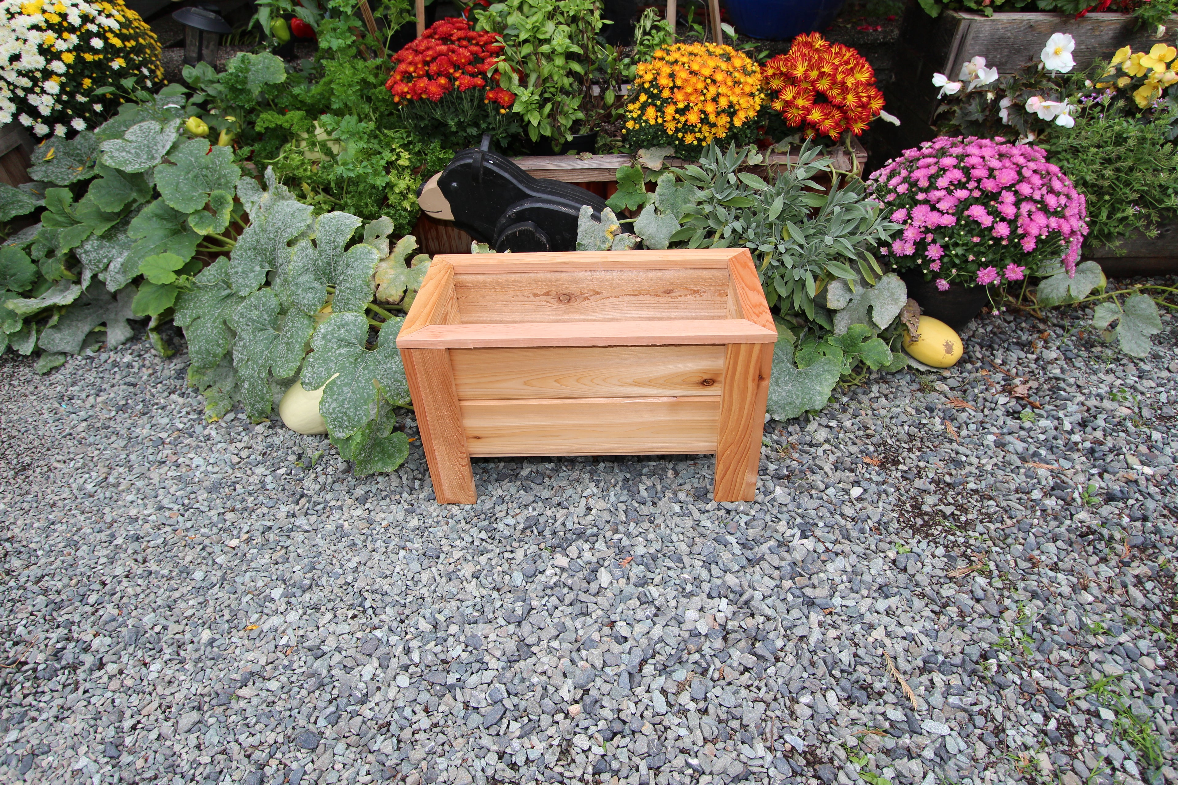 1224 - 24″L x 12&quot;W x 15″H – Western Red Cedar Raised Flower Planter