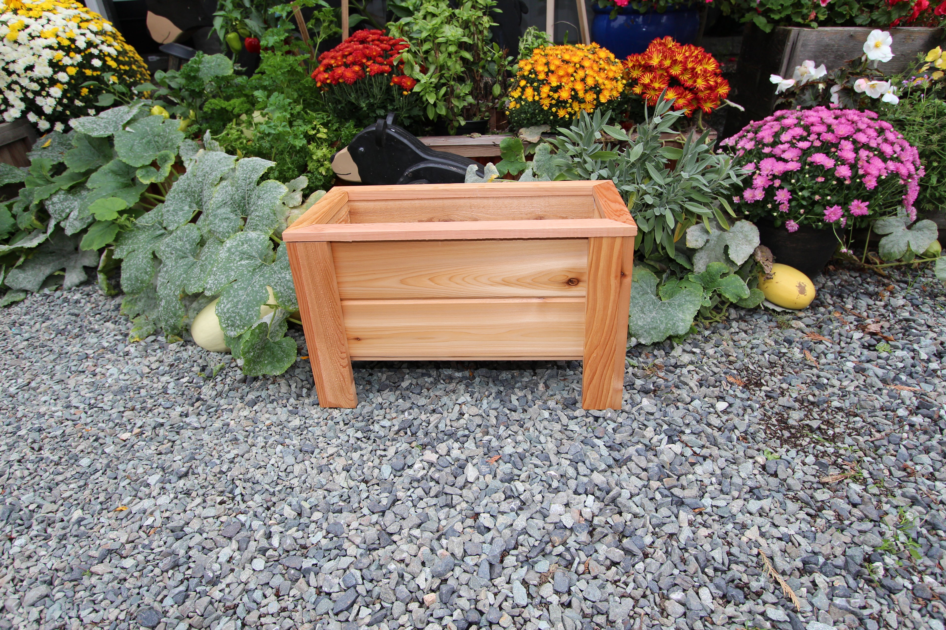 1224 - 24″L x 12&quot;W x 15″H – Western Red Cedar Raised Flower Planter