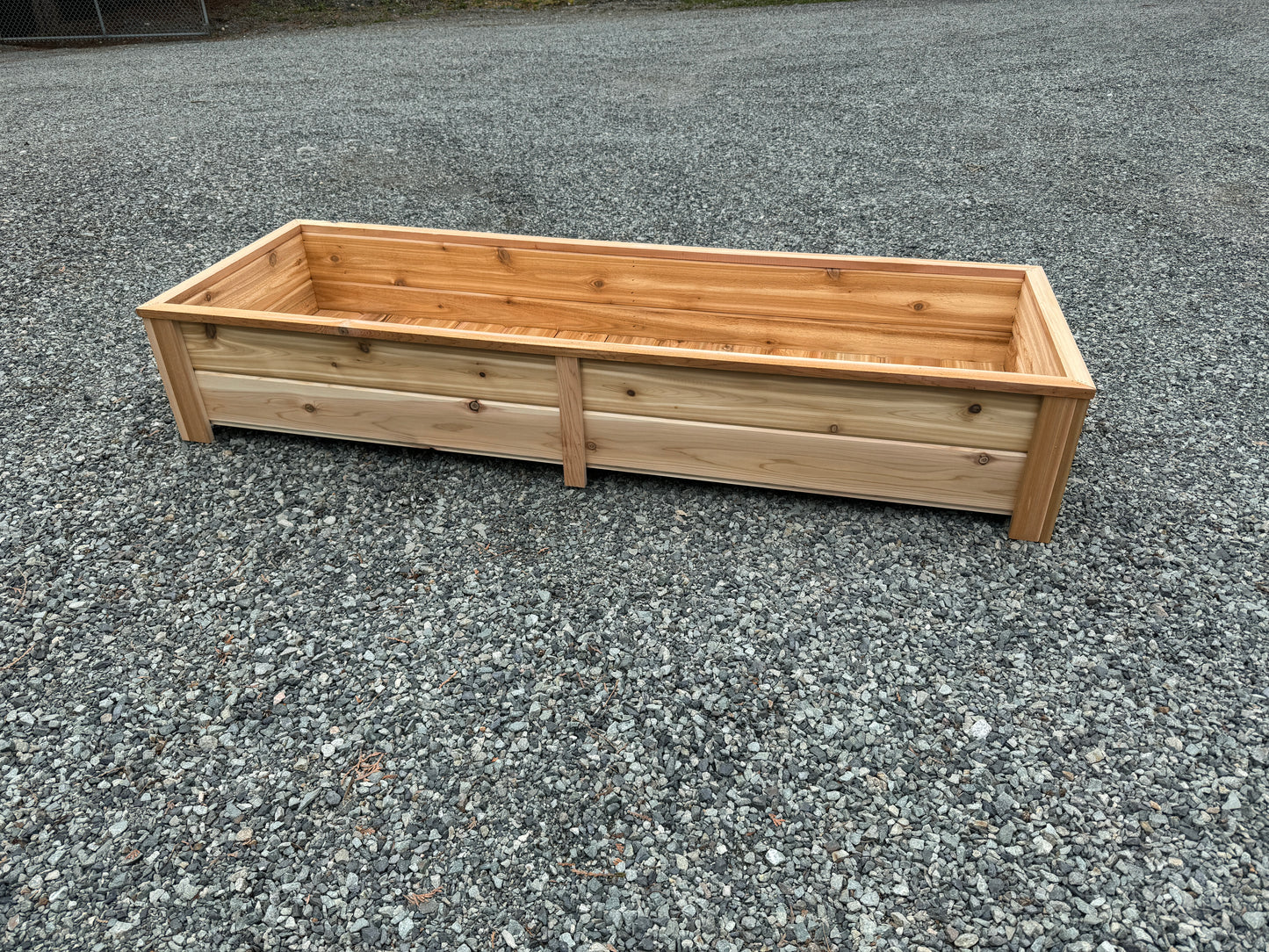 247215 - 72″L x 24″W x 15″H – Western Red Cedar Raised Garden Planter